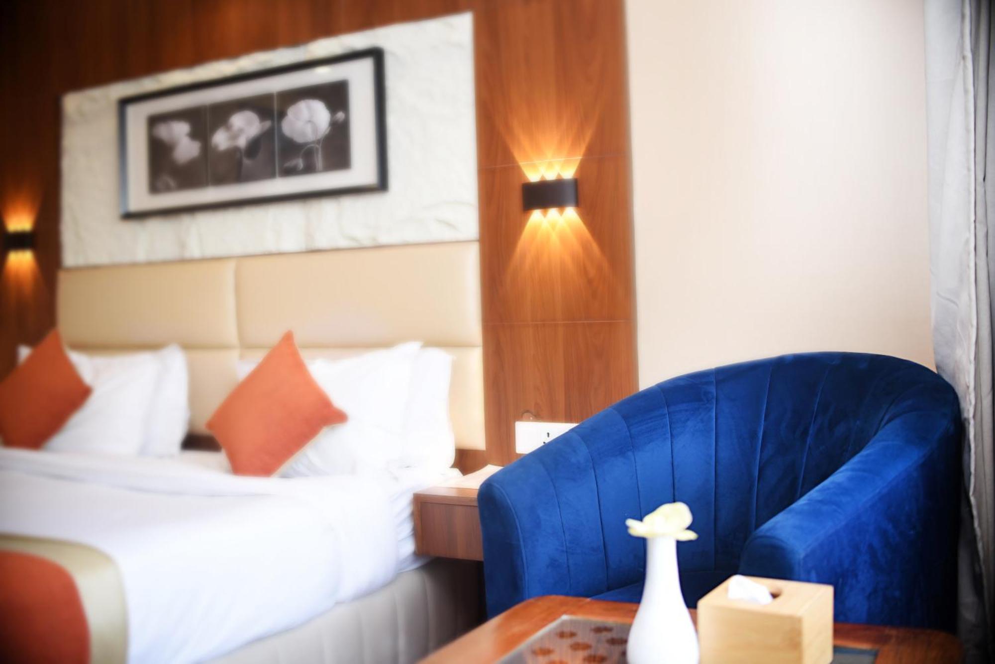 Kumari Boutique Hotel Катманду Екстер'єр фото